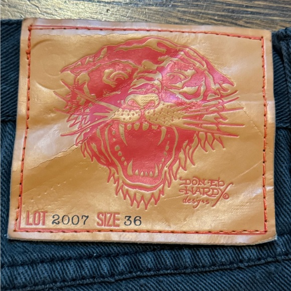 Vintage Ed Hardy Jean Shorts - Picture 3 of 6